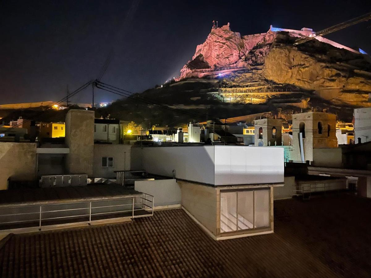 La Terraza. Vistas Al Castillo A 1 Min. De La Playa Alicante Buitenkant foto